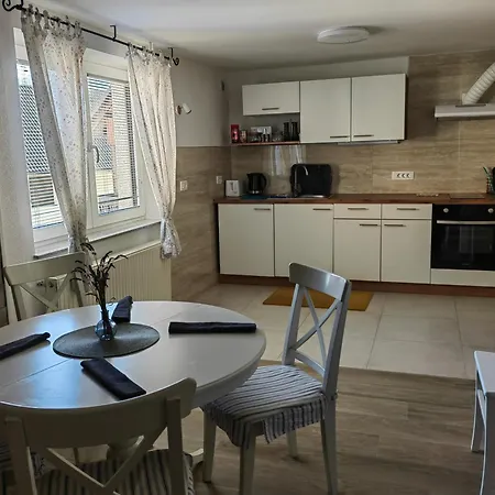 Lägenhet Apartma Bela